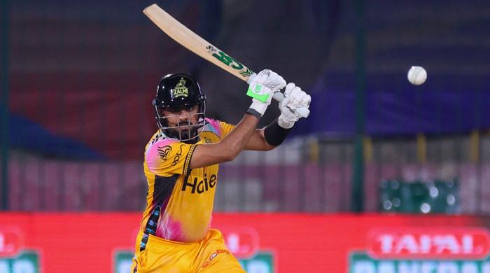 پی ایس ایل11: پشاور زلمی نےکوئٹہ گلیڈی ایٹرز کو 256 رنز کا ہدف دیدیا