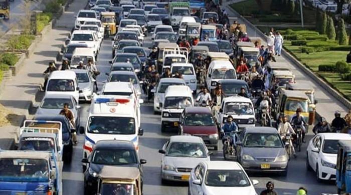 اسلام آباد میں تمام قسم کی پبلک اور گڈز ٹرانسپورٹ کو داخلے کی اجازت دے دی گئی