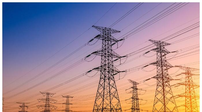 ایل این جی کی عدم دستیابی سے 5 ہزار میگاواٹ پلانٹس سے بجلی پیدا نہیں ہورہی: پاور ڈویژن