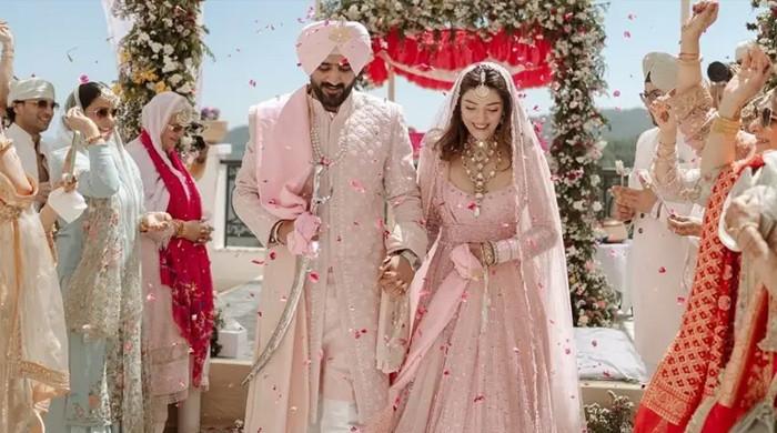 بھارتی اداکارہ مہرین پیرزادہ رشتہ ازدواج میں منسلک ہو گئیں