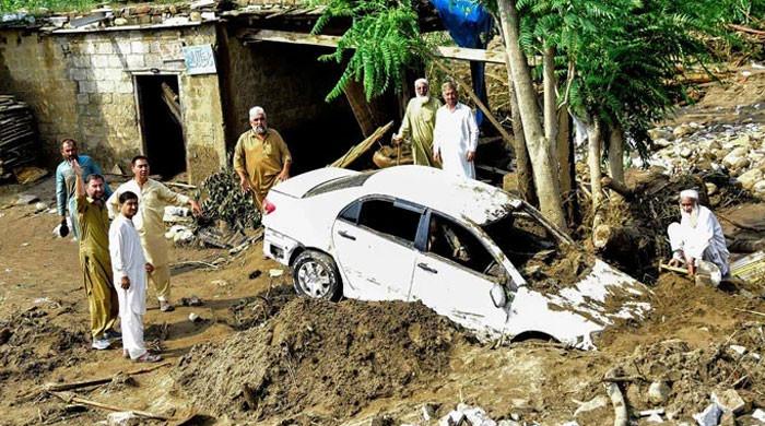 ضلع اورکزئی میں طوفانی بارشوں نے تباہی مچا دی، درجنوں مکانات پانی میں بہہ گئے 