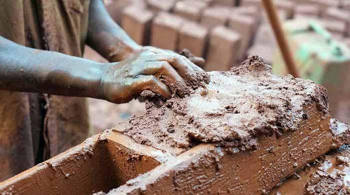 وفاقی حکومت نے جبری مشقت کے ذریعے تیار کردہ اشیاء کی درآمد پر پابندی لگادی