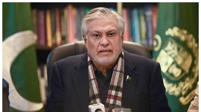 پاکستان ڈیجیٹل سرمایہ کاری کیلئے پرکشش مقام بنتا جارہا ہے: اسحاق ڈار