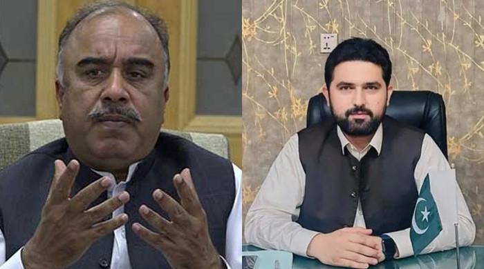 خیبرپختونخوا کابینہ میں توسیع پر پی ٹی آئی رہنماؤں کا شکوہ