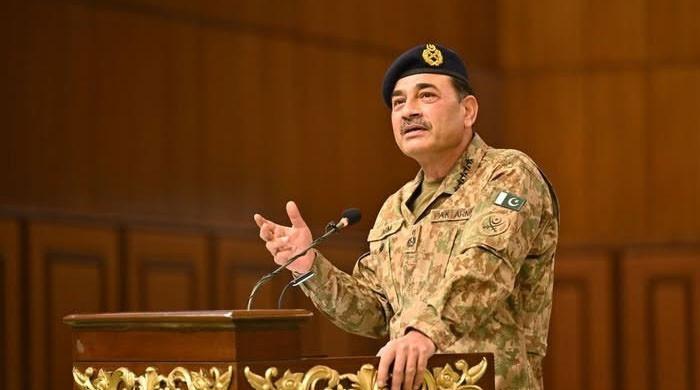 ملک میں پائیدار امن واستحکام کے قیام تک دہشتگردی کیخلاف جنگ قومی عزم کیساتھ جاری رہےگی: فیلڈ مارشل