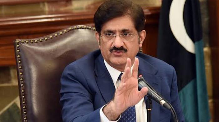 وزیراعلیٰ سندھ کا کراچی کے یونیورسٹی روڈ پر تعمیراتی کام 90 روز میں مکمل کرنے کا حکم 