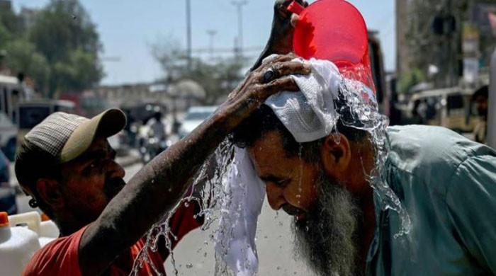 پنجاب اور سندھ کے بیشتر علاقوں میں شدید گرمی، دادو اور جیکب آباد میں پارہ 51 ڈگری ریکارڈ