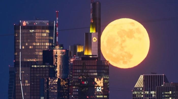 31 مئی کو طلوع ہونے والا بلیو مائیکرو مون کیا ہے؟