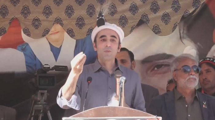چاہتا ہوں گلگت بلتستان کا فیصلہ اسلام آباد میں بیٹھا بابو نہیں آپ کریں، بلاول کا شگر میں جلسے سے خطاب