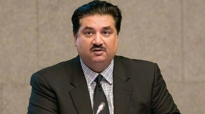 اگلے 5 سال میں ہنزہ کو کراچی جیسا بنانا ہے یا لاہورجیسا؟ فیصلہ عوام کو کرنا ہے، خرم دستگیر کی نام لیے بغیر  پی پی پر تنقید