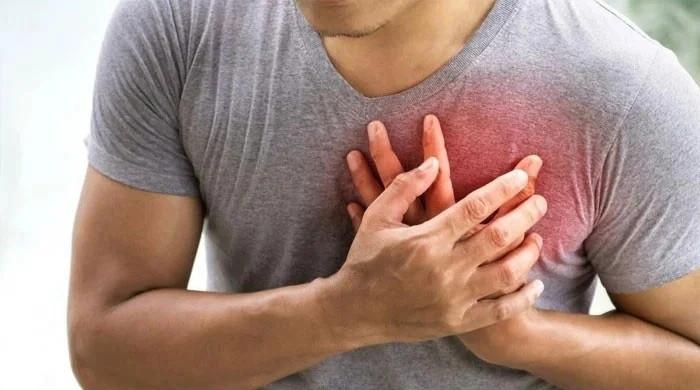 ایک آسان ورزش جس سے امراض قلب کے خطرے کا اندازہ لگایا جاسکتا ہے