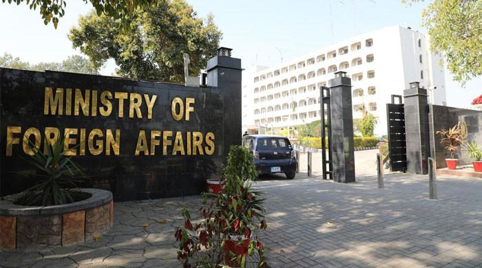 پاکستان نے ایران کے جوہری پروگرام سے متعلق معلومات امریکا سے شیئر کرنےکی رپورٹس کو سختی سے مستردکردیا