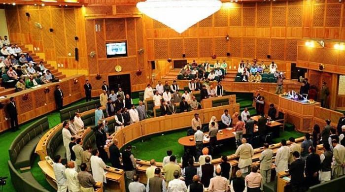 آزاد کشمیر: قانون ساز اسمبلی میں کشمیری مہاجرین کی 12 نشستیں برقرار رکھنے کی قرارداد منظور 
