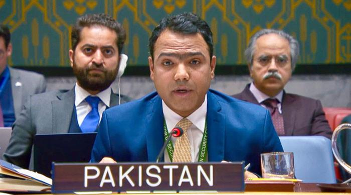بھارت مقبوضہ کشمیر پر اقوام متحدہ کو گمراہ کرنے کے بجائے حقائق کا بغور مطالعہ کرے: پاکستانی قونصلر