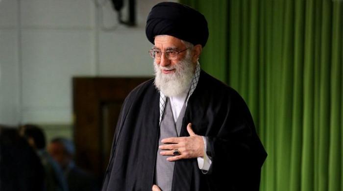 ایران کے سابق سپریم لیڈر شہید آیت اللہ خامنہ ای کی تدفین جولائی تک مؤخر