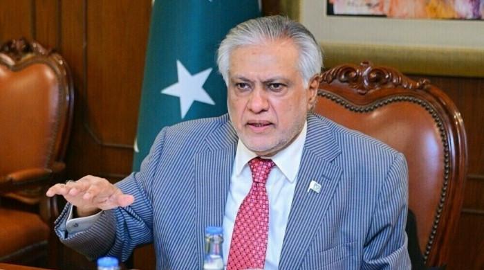 ایران امریکا معاہدے کے دستخطی تقریب کے منتظر ہیں، یہ سفارتکاری کی کامیابی ہے: اسحاق ڈار