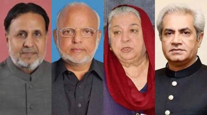 9 مئی کیس:  یاسمین راشد، محمود الرشید، عمر چیمہ اور اعجاز چوہدری کو  10، 10 سال قیدکی سزا، شاہ محمود بری