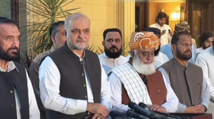 آزادکشمیرکی صورتحال پریشان کن ہے، امید پیدا ہوئی ہے بات چیت کی جاسکتی ہے: حافظ نعیم