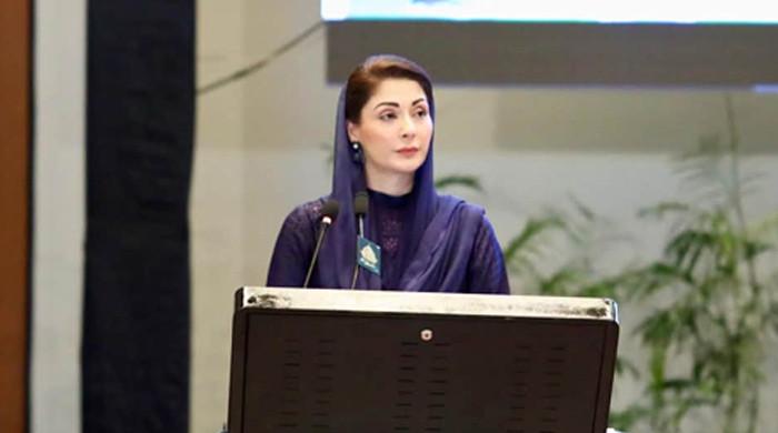 مجھے اڈیالہ میں قید تنہائی میں رکھا گیا، جو مجھ پر گزری اسے دیکھ کر جیل اصلاحات کیں: مریم نواز 