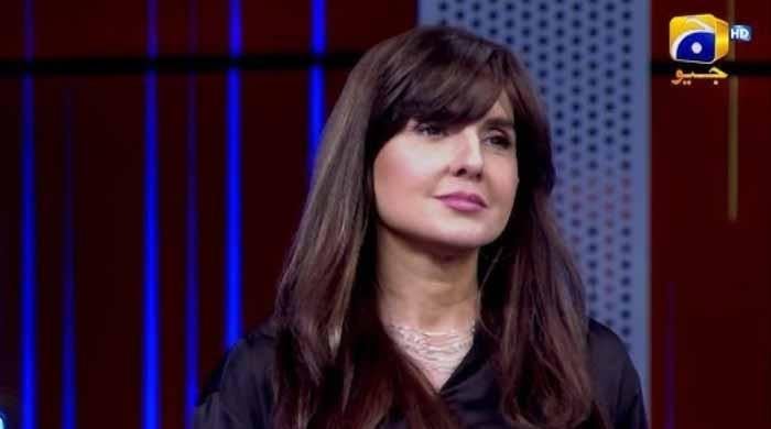 سدا بہار ماہ نور بلوچ کی نئی تصاویر وائرل، اداکارہ اب کیسی نظر آتی ہیں؟