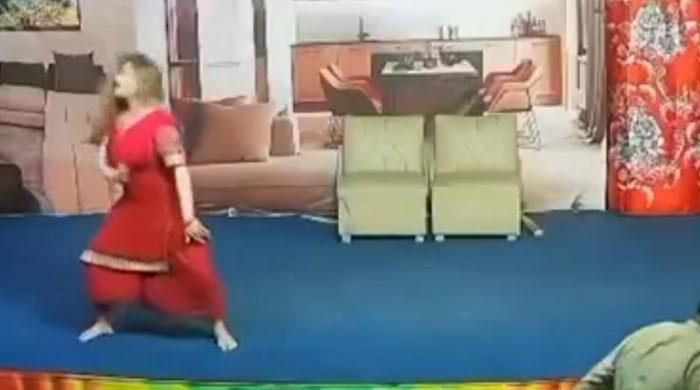 شیخوپورہ: اسٹیج ڈرامےکے دوران ملزم کا اداکارہ پر تشدد، مقدمہ درج