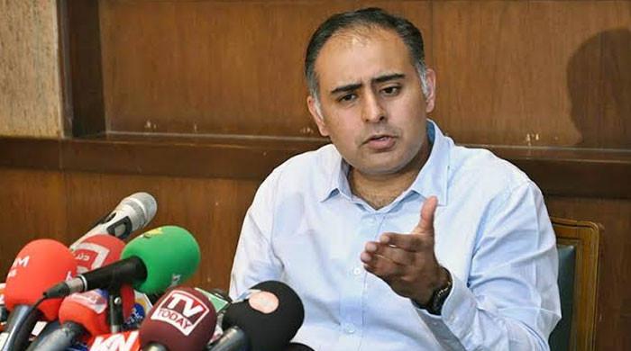 پیپلزپارٹی اپوزیشن والی تقریریں کرکے آزاد کشمیر میں اپنی ہی حکومت کے فیصلوں کی نفی کررہی ہے: بلال اظہر