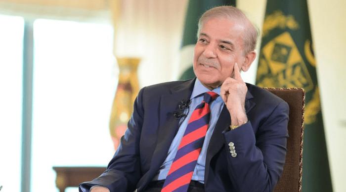 وزیراعظم کو شوگرباؤل، قیمتی قلم ، مسجد نبویﷺ کا ماڈل اور ٹائی بطور تحفہ ملی، توشہ خانہ کا ریکارڈ جاری