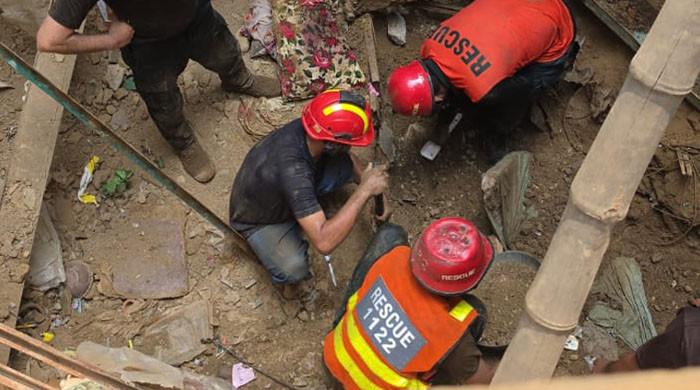 لاہور: باغبان پورہ میں چھت گرنے کا واقعہ، ہلاکتیں 11 ہوگئیں