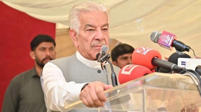 آزادکشمیر انتخابات میں پی ٹی آئی نے پیپلز پارٹی کے امیدواروں کی سپورٹ کی ہے: خواجہ آصف