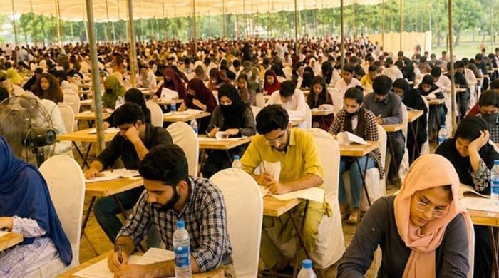 وزیراعظم کی ہدایت پر ایم ڈی کیٹ 2026 ملتوی، داخلہ ٹیسٹ کب ہوگا؟ تاریخ سامنے آگئی