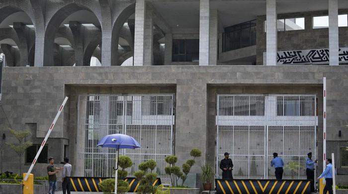 غیر قانونی پیوندکاری کا مقدمہ، عدالت نے ڈاکٹر نادرحسین اور عدیل حیدر کی ضمانت بحالی کی درخواستیں خارج کر دیں