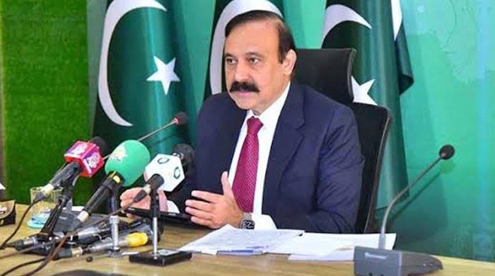  عمران خان کی پمز منتقلی کا فیصلہ جیل سے روانہ ہونےکے بعد سکیورٹی صورتحال دیکھتے ہوئےکیا گیا: طارق فضل چوہدری