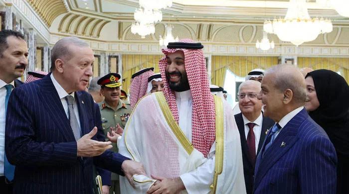 بنگلا دیش نے پاکستان، ترکیہ اور سعودیہ کے دفاعی معاہدے میں شمولیت کا اشارہ دیدیا