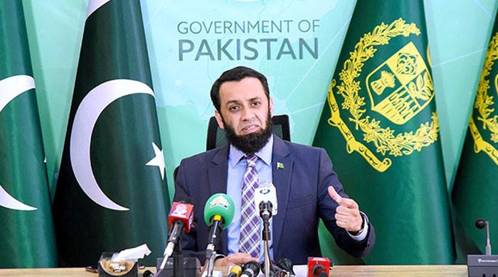 عمران خان کے علاج کا معاملہ، بانی کی بہن اور انکی پارٹی نے عدالتی احکامات کی خلاف ورزی کی: وزیر اطلاعات