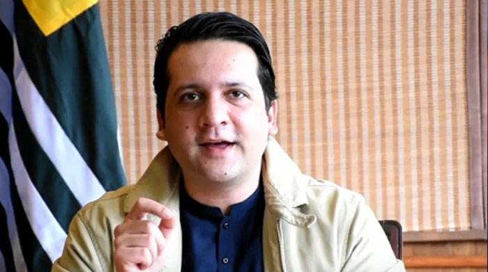مسلم لیگ ن نے بیرسٹر افتخارگیلانی کا نام وزیراعظم آزادکشمیر کیلئے فائنل کرلیا