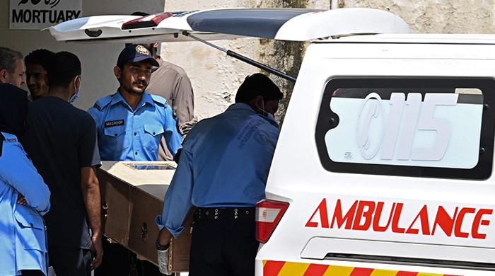 سانحہ پمز اسپتال: حکومت کا جاں بحق بچوں کے لواحقین کیلئے فی کس 50 لاکھ روپے معاوضے کا اعلان