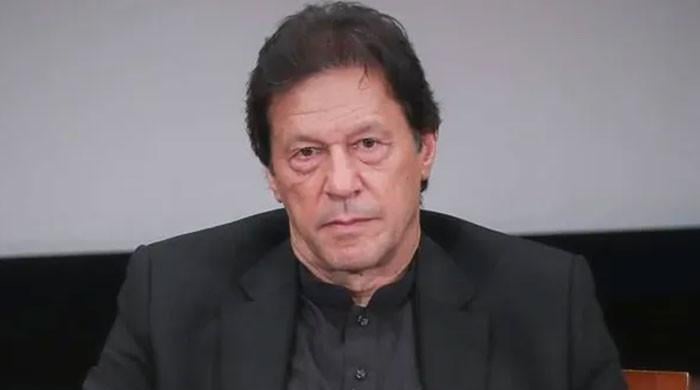 عمران سوشل میڈیا پر 5 ماہ سے خاموش، پی ٹی آئی اور طاقتور حلقوں میں کشیدگی کم ہونیکی امید