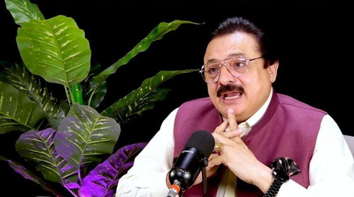 میرے ساتھ 12 سالوں سے ایک جن موجود ہے جو مجھے آباؤ اجداد سے ملا: محسن گیلانی کا دعویٰ