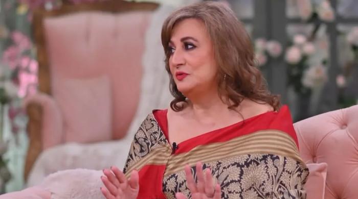 شادی کے بعد چمڑے کی بیلٹ سے تشدد کیا گیا: فریال گوہر نے شوہر سے علیحدگی کی ہولناک وجوہات بتادیں