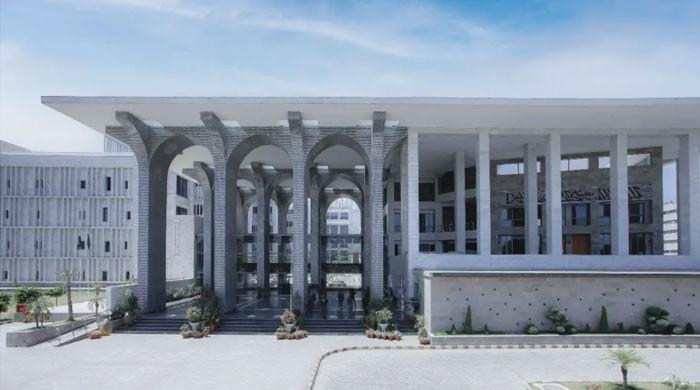 پی ٹی آئی 27 ستمبر احتجاج، چیف جسٹس اسلام آباد ہائیکورٹ نے معاملے کو آئینی بحران سے تشبیہ دیدی