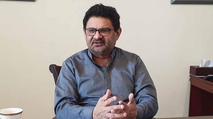 باقی چیزوں پر جی ایس ٹی 18 فیصد لیکن پیٹرولیم پر 30 فیصد لیوی ہے: مفتاح اسماعیل