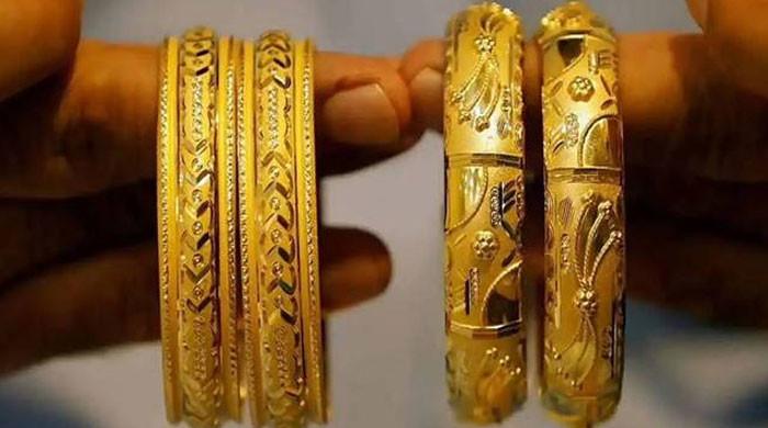 ملک میں سونا مہنگا، فی تولہ قیمت 4 لاکھ 57 ہزار 136 روپے ہوگئی