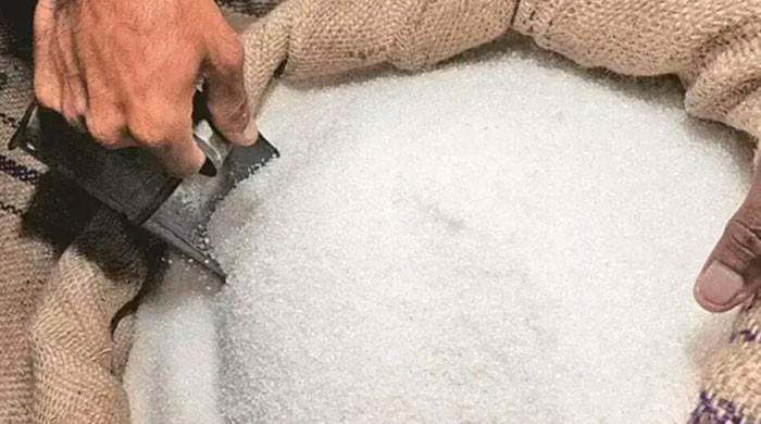 2 لاکھ ٹن چینی برآمدگی کا فیصلہ مسترد، شوگر ملز کا 10 لاکھ ٹن چینی برآمد کرنے کی اجازت دینے کا مطالبہ
