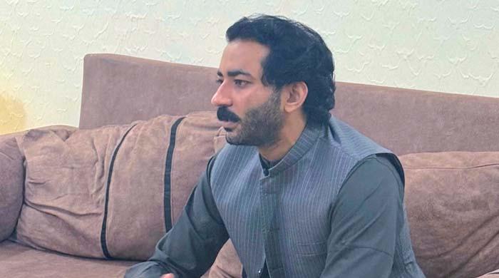 پی ٹی آئی رہنما مبشر اعوان کی نظربندی کا نوٹیفکیشن واپس، ڈی سی نے عدالت میں معافی مانگ لی