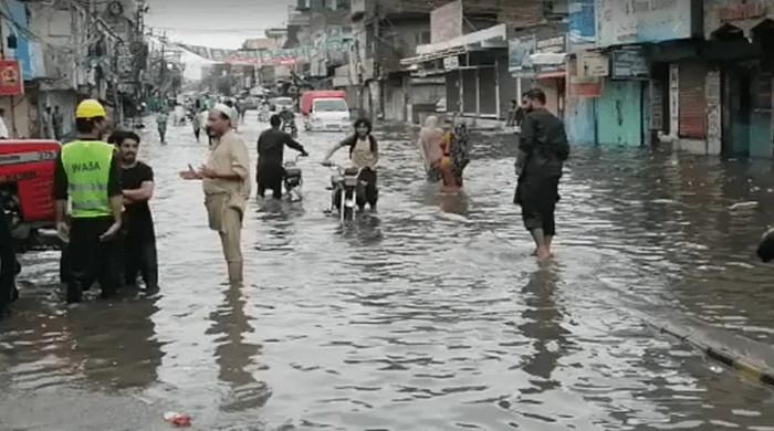 اسلام آباد اور راولپنڈی میں موسلادھار بارش، رین ایمر جنسی نافذ