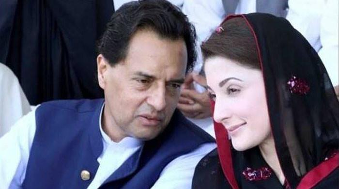 میاں بیوی کے جھگڑے میں مناتا کون ہے؟ مریم نواز کے شوہر محمد صفدر نے بتادیا