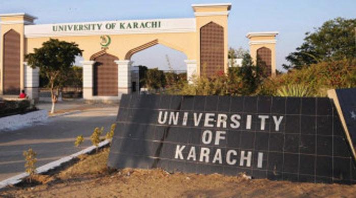 ملازمین کی تنخواہوں کیلئے رقم دستیاب نہ ہونے کے باعث جامعہ کراچی کے دیوالیہ ہونیکا خدشہ