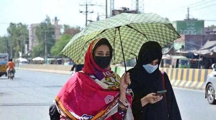 کراچی میں پیر سے گرمی بڑھنے کا امکان، درجہ حرارت 38 ڈگری تک جانیکی پیشگوئی