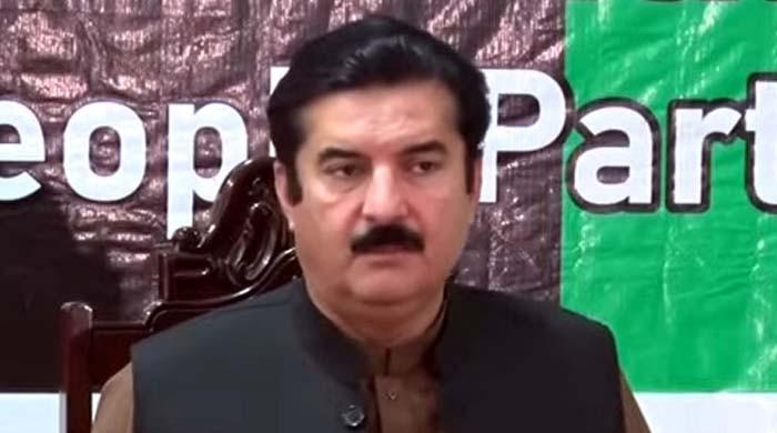 معدنیات نکالنے کیلئے ہیں، ہم انہیں نکالیں گے اور فروخت بھی کرینگے: گورنر کے پی