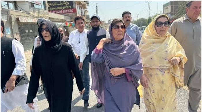عمران خان کے بہنوں کی بازیابی کی درخواست پر سیکرٹری داخلہ پنجاب اور جیل سپرنٹنڈنٹ عدالت طلب